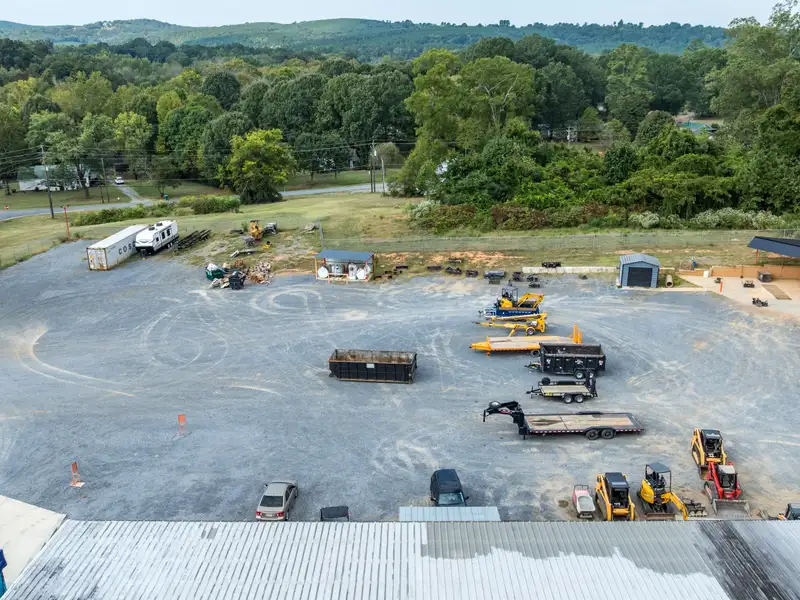 Versatile 8,000 Sf Industrial Facility on 5 Acres with Prime Hwy 41 Frontage