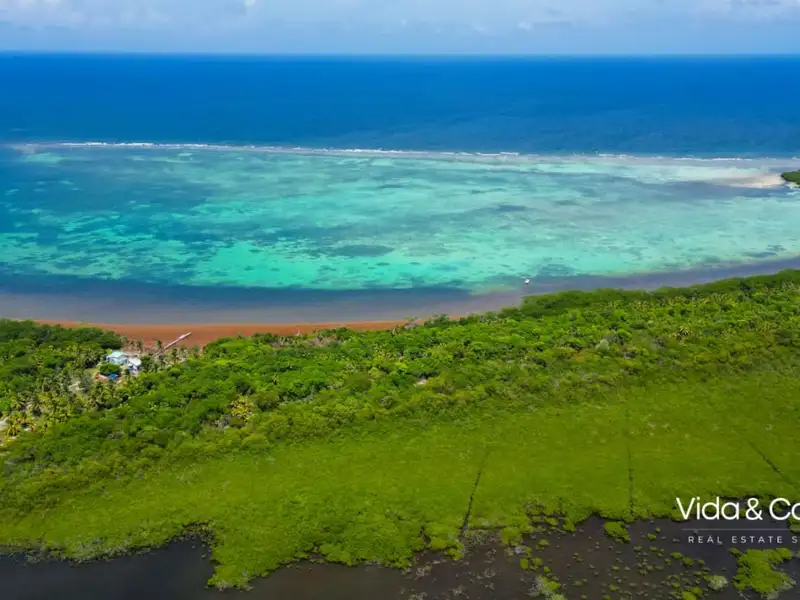 6.69 Acres Dual Waterfront Parcel on Turneffe Atoll, Belize Island