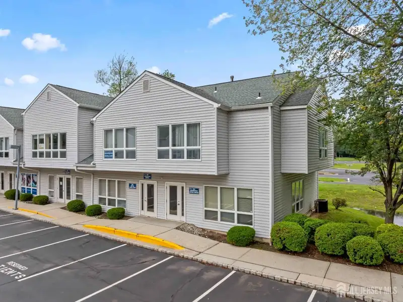 First-floor Medical/professional Office Condo for Sale/lease on Route 130
