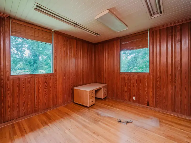 Turnkey Commercial Sawmill and Pallet Company on 40 Acres in Prime Industrial Location
