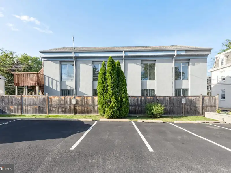 Versatile 5,000 Sq Ft Office Building in Central Media, Pa with Potential for Conversion