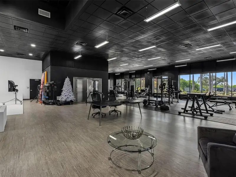 Premium Corporate Office Space with Helipad on U.s. 19 N, Clearwater
