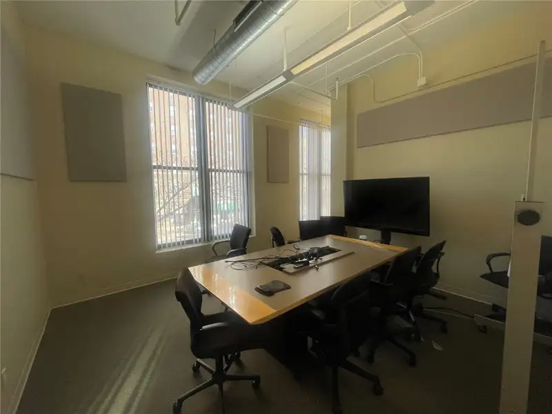 Downtown Cedar Rapids 3,500 Sf Second Floor Office Space for Lease