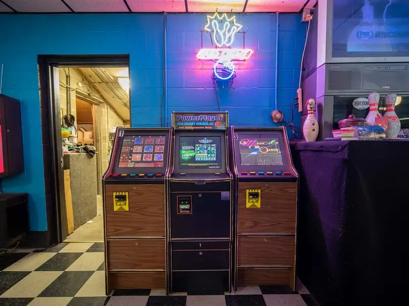 Turn-key Bowling Alley and Real Estate in Winneconne with 16 Lanes and 14,000 Sq Ft