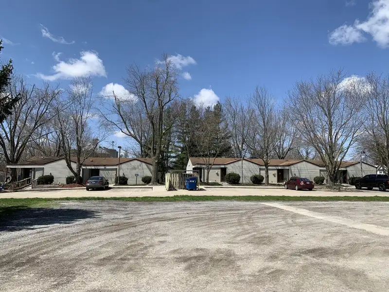 10-unit Usda Subsidized Property in Colfax, Includes Package with 34 Units in Gibson City