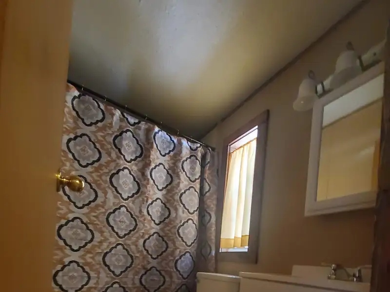 Income-producing Duplex in Ingram, Tx with Positive Cash Flow and Privacy Fencing