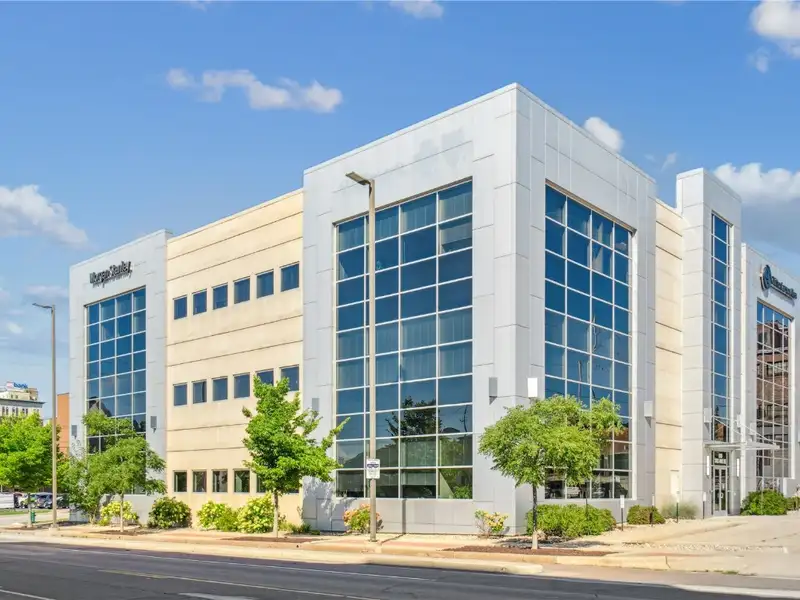 Modern Office Space for Lease in Prime Location with High-speed Connectivity