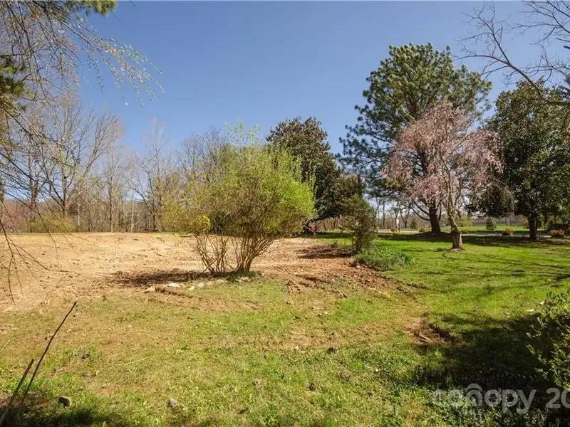 6-acre Residential Development Land in South Asheville Near Tc Roberson High School