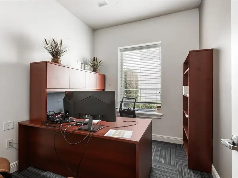 Commercial Investment Property in Gainesville, Fl with Long-term Tenant and Expansion Lot