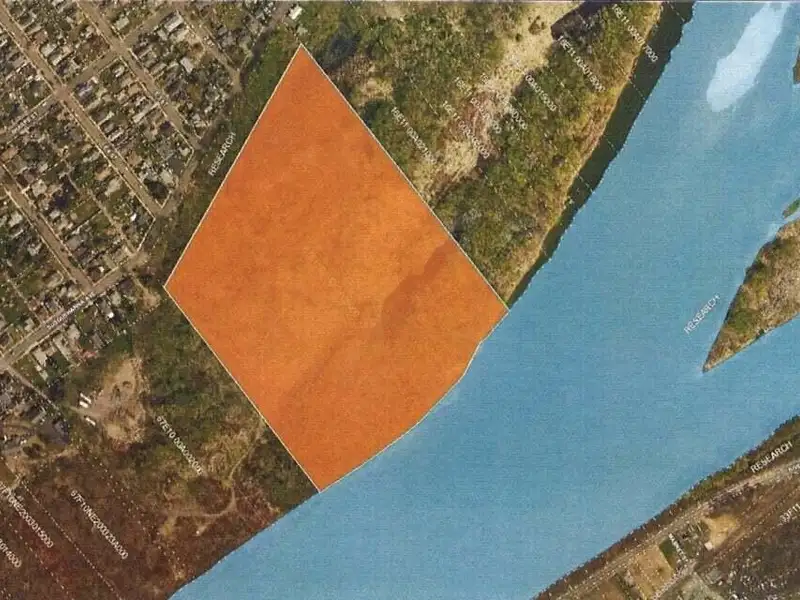 20+ Acres of C-1 Zoning Land Bordering the Susquehanna River