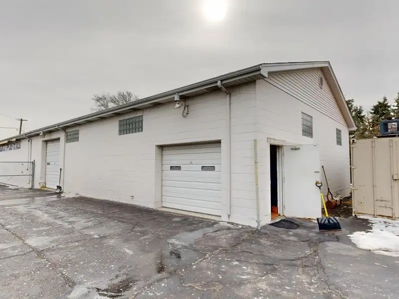 Turnkey Custom Plastics Manufacturing Business with Attached Home on 1.67 Acres