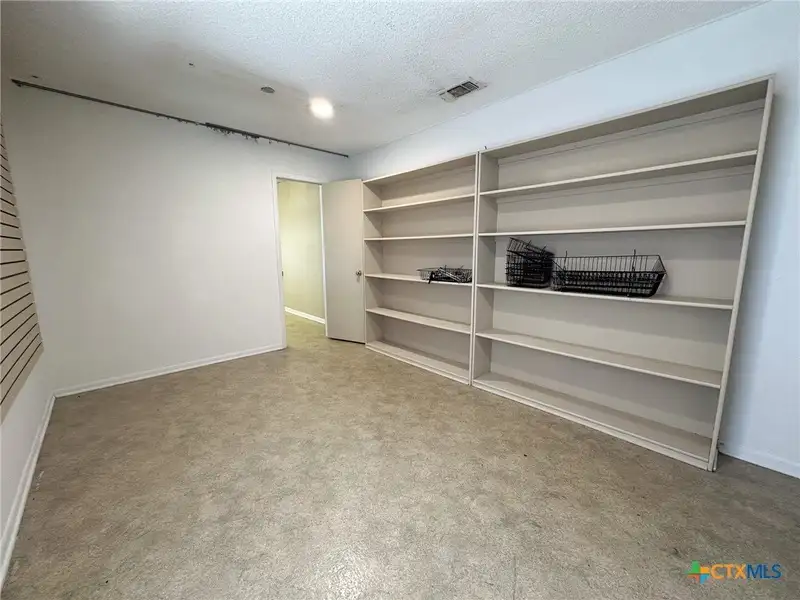 Investment Opportunity: Multi-unit Complex in Copperas Cove with Stable Tenants and Recent Updates