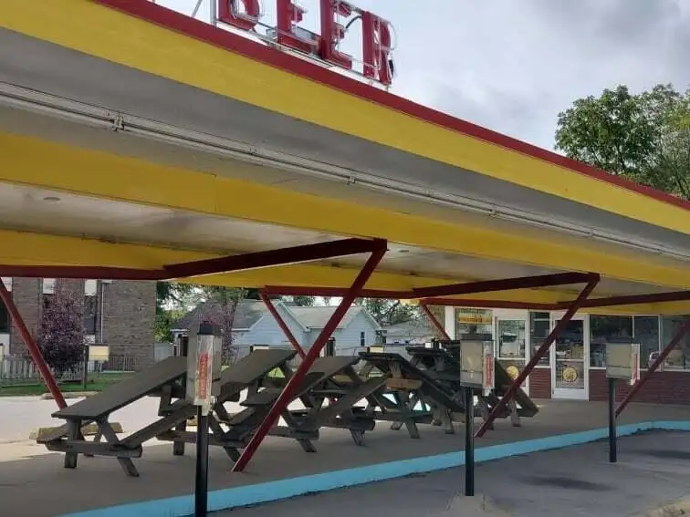 Established Drive-in Restaurant in High-traffic Norton Shores Location