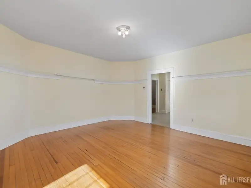 Freestanding Retail/office Building in Downtown Westfield with Parking and Dual Entrances