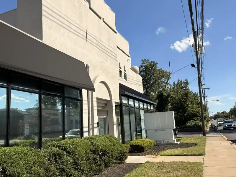 2,500± Sq Ft 2nd Floor Commercial Space for Lease on Broad Street, Shrewsbury