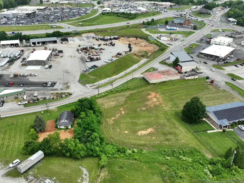Multi-building Commercial Property with Restaurant and Warehouse on Langdon St and Hwy 80