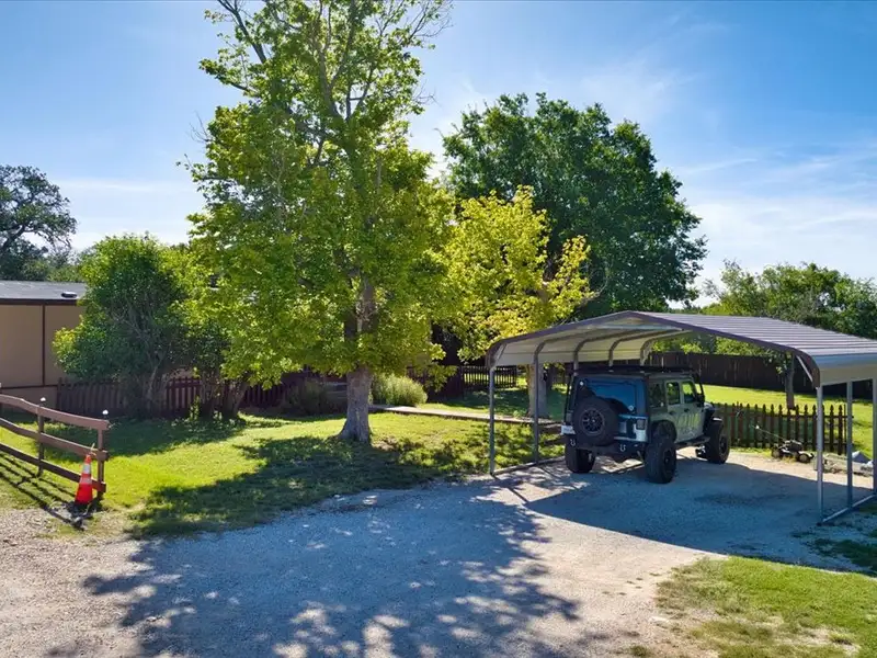 10-acre Mobile Home Community with 5 Units, Fenced, Workshop, and Growth Potential