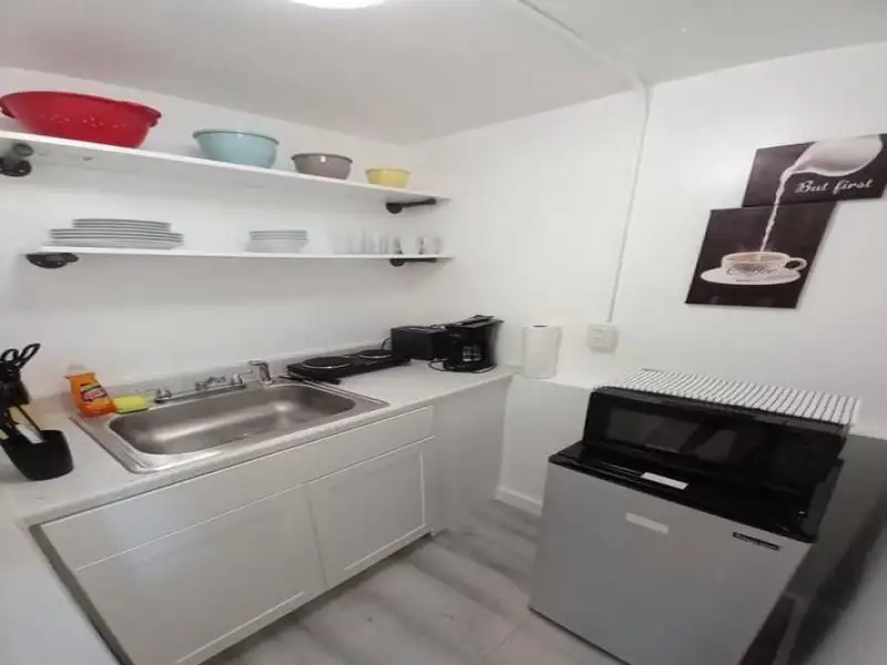 Turnkey 6-unit Airbnb Property in Prime Wilton Manors - Fully Renovated and Furnished