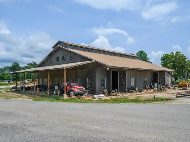 Turnkey Commercial Sawmill and Pallet Company on 40 Acres in Prime Industrial Location