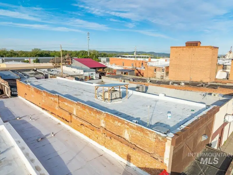 Updated Tavern with Liquor License in Historic Downtown Weiser