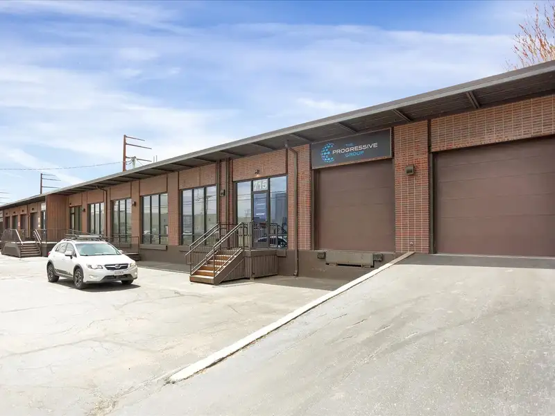 Centrally Located Multi-tenant Flex/warehouse Property in Denver, Colorado
