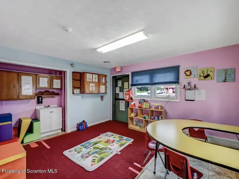 Established Day Care/preschool for Sale in Upper West Scranton, 52 Child Capacity
