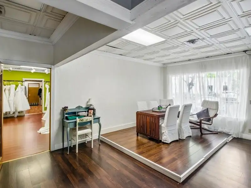 Versatile B-hc Zoned Commercial Property with Office and Retail Space