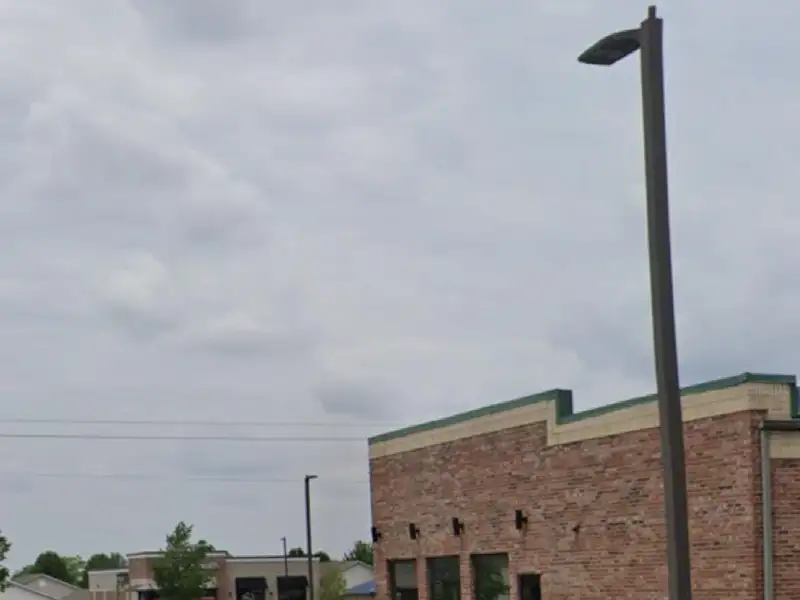 Turn-key Restaurant Investment in Crown Point, in - 4,505 Sf with Stable Income