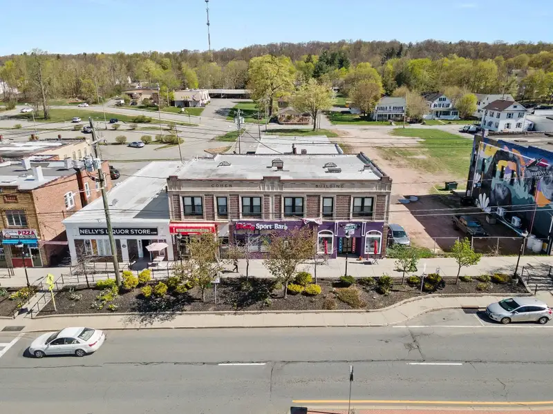 Upscale Private Office Spaces in Restored Monticello Building with Utilities Included