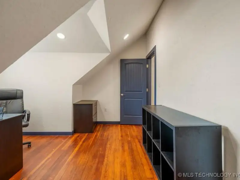 Versatile Event Center and Office Building with Conference Rooms in Prime Location