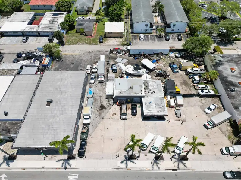 Prime Rc-1 Zoned Multifamily Development Opportunity on Hollywood Blvd
