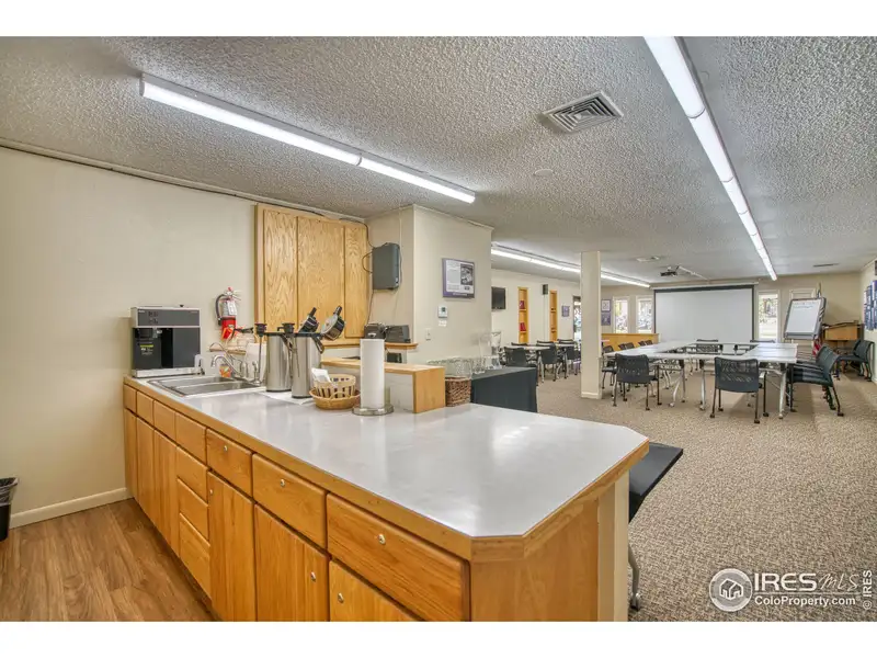Prime Office/retail Space Near Main Street in Downtown Longmont with Back Parking