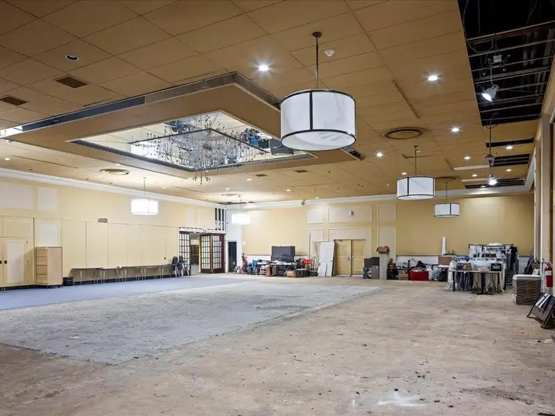 Multi-use House of Worship with Ballroom and Commercial Kitchen in New Hyde Park, Ny