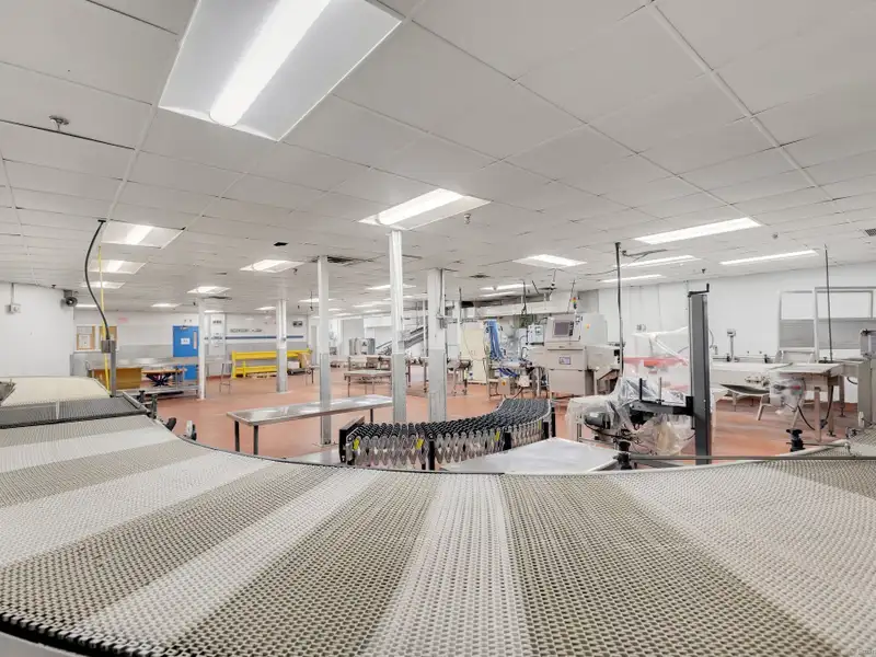 Fully Equipped Food Manufacturing Facility in New Haven, Ct - 19,106 Sf