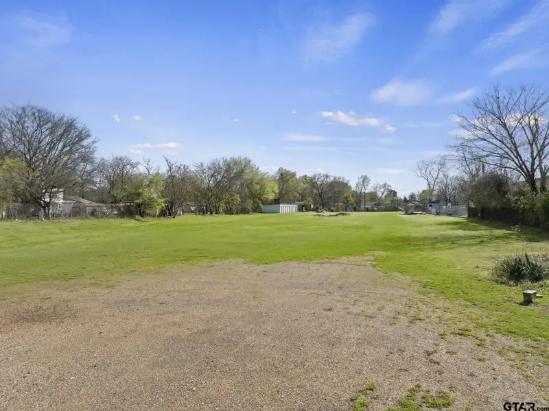 2-acre Commercial Property with Storage Units and Dual Road Frontage