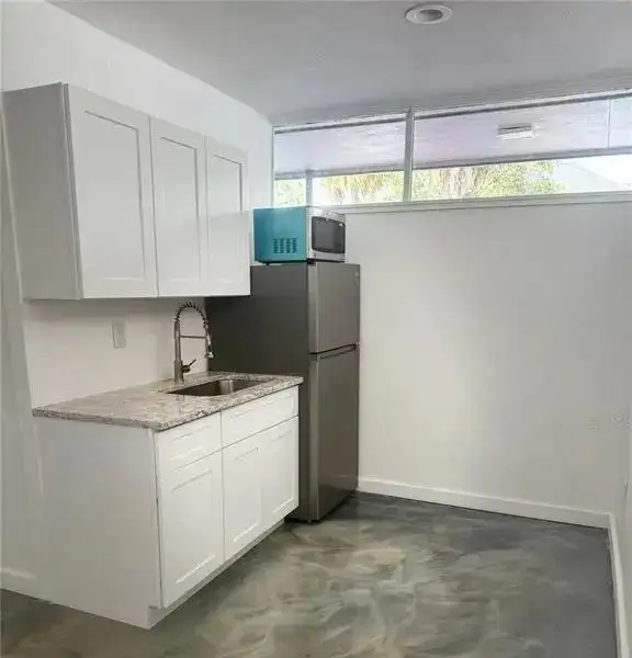 Renovated 980sf Mixed-use Space in Old Southeast, Full-service Lease at $2100/month