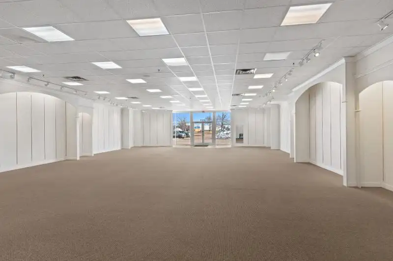 Retail Space for Lease in Plover, Wi - 4,000 Sf with High Visibility