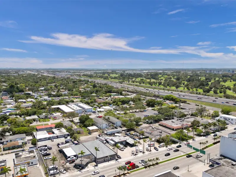 Prime Rc-1 Zoned Multifamily Development Opportunity on Hollywood Blvd
