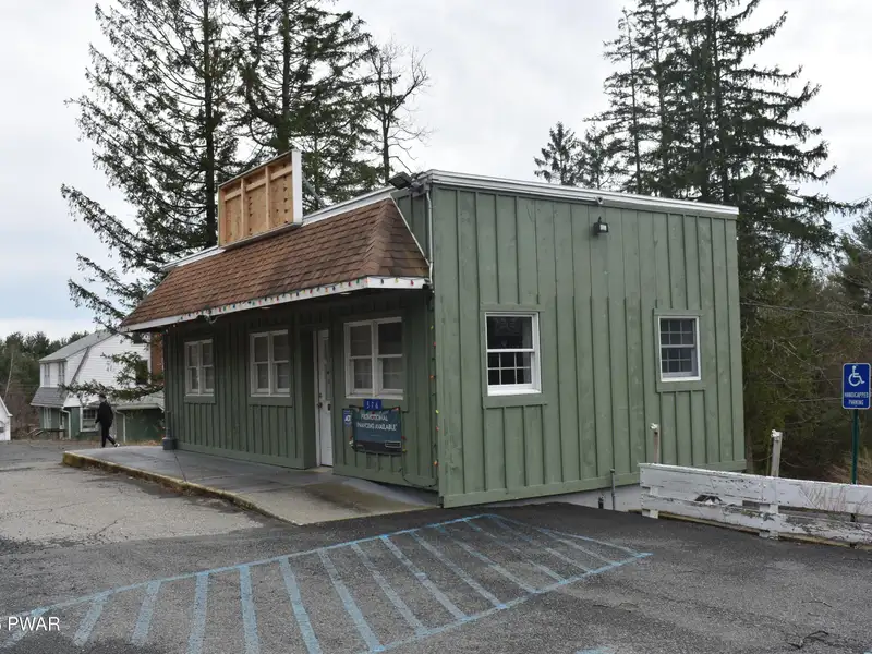 Two Office Spaces with Reception Area on Route 6 Near Interstate 84