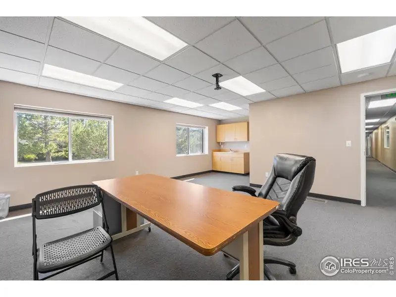Multi-property Sale: 5818 - 5821 Lockheed Ave, Comprehensive Specifications Available