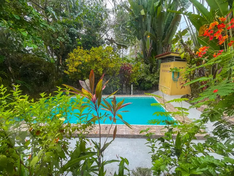 One-bedroom Home with Expansion Potential in Central Ojochal, Costa Rica