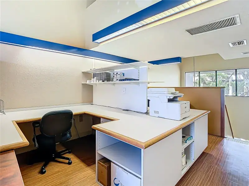 Prime 1,472 Sq. Ft. Office Condo on Busy Tampa Road with Conference Room