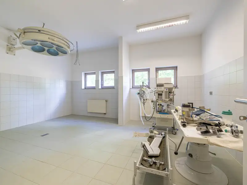 Versatile Commercial Property with Residences in Nördlingen’s Prime Location