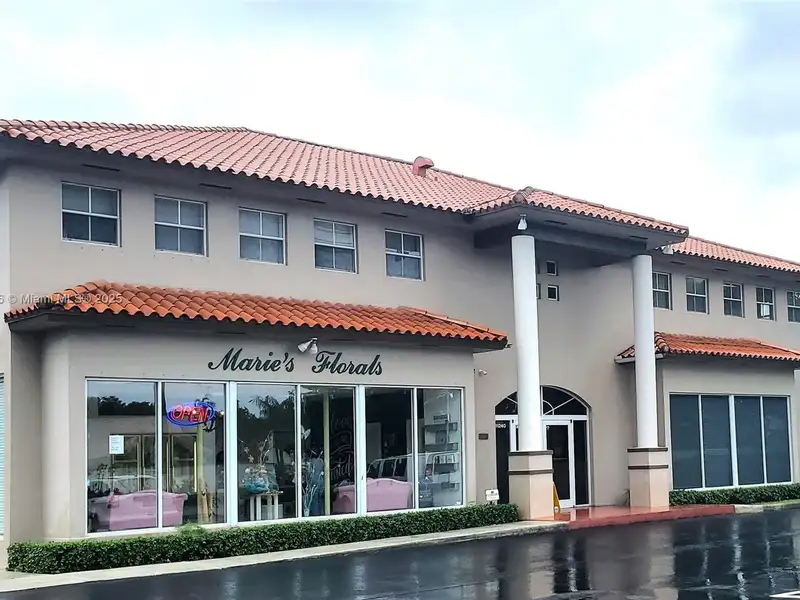Office Space for Lease in Kendall – All Utilities Included, Prime Location with Parking