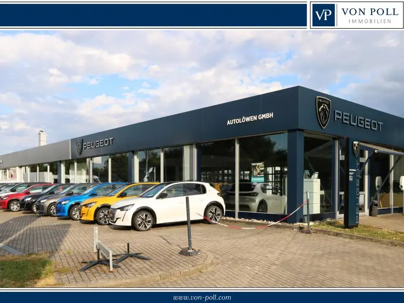 Modern Car Dealership and Service Facility with Residential Space in Schwäbisch Hall