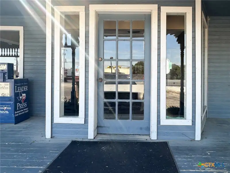 Investment Opportunity: Multi-unit Complex in Copperas Cove with Stable Tenants and Recent Updates