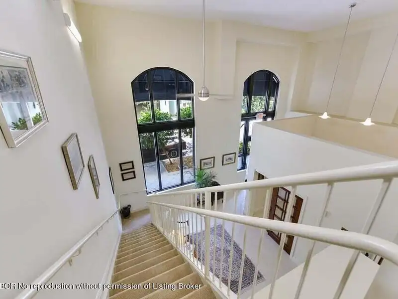 Live/work Condominium in Downtown West Palm Beach with Private Entrance and Parking