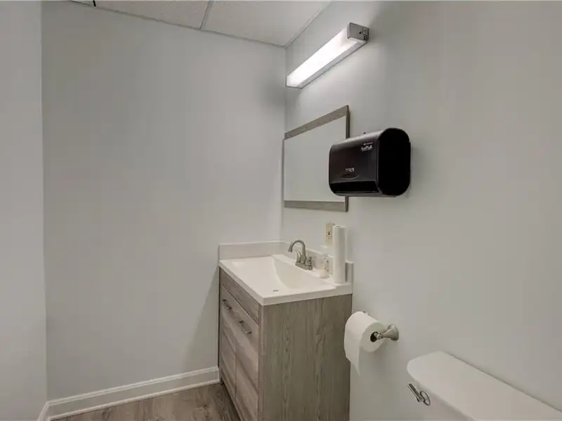 First Floor Medical Office Unit in East Greenwich with Accessibility Features and Excellent Visibility