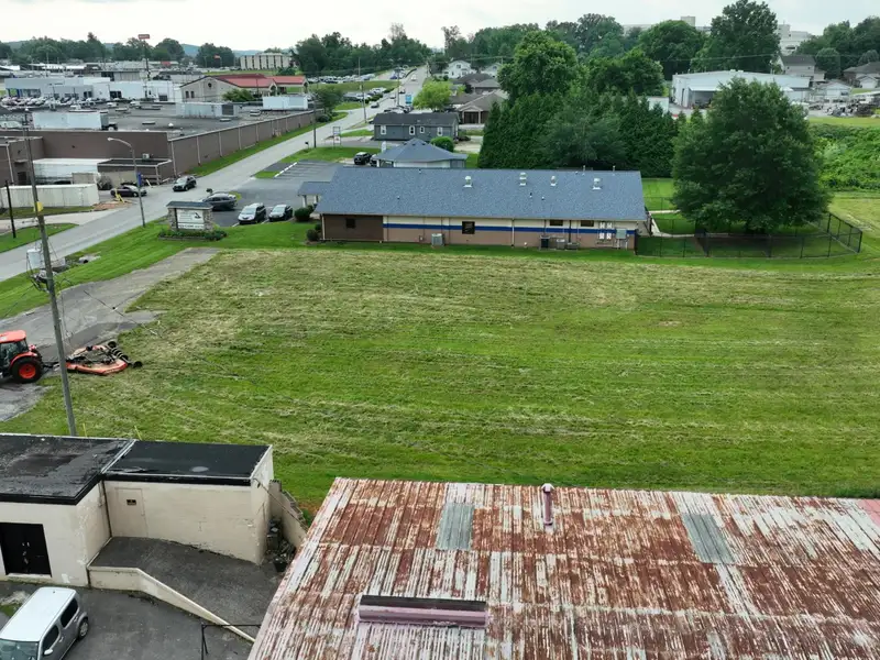 Multi-building Commercial Property with Restaurant and Warehouse on Langdon St and Hwy 80
