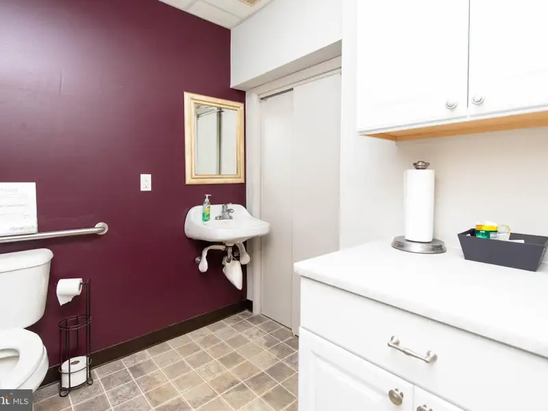 Mixed-use Commercial Property with Office, Garage, and Apartment in Flourtown